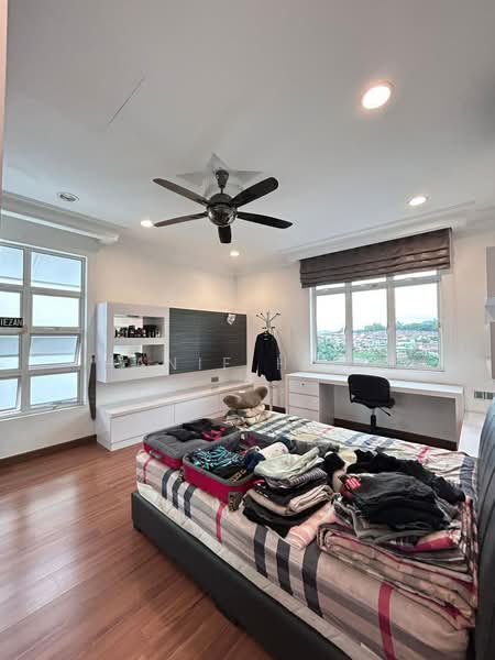 Bungalow for Sale in Kajang (Selangor) - Hanif Hanz - Bedroom - PropertyGuru.com.my