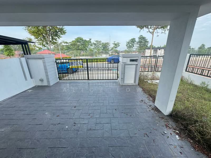 Rumah Teres 2-Tingkat untuk Dijual di Rawang (Selangor) - Alice Low - Exterior - PropertyGuru.com.my