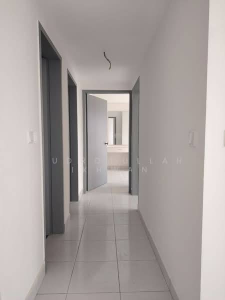 Service Residence for Rent at E'Island Lake Haven - Gudrotullah Ikhwan - Corridor - PropertyGuru.com.my