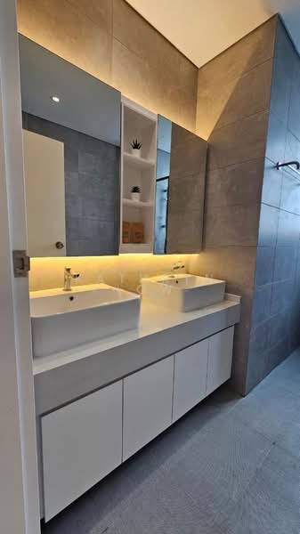 Servis Apartment untuk Dijual di Cubic Botanical - Kathryn Low - Bathroom - PropertyGuru.com.my