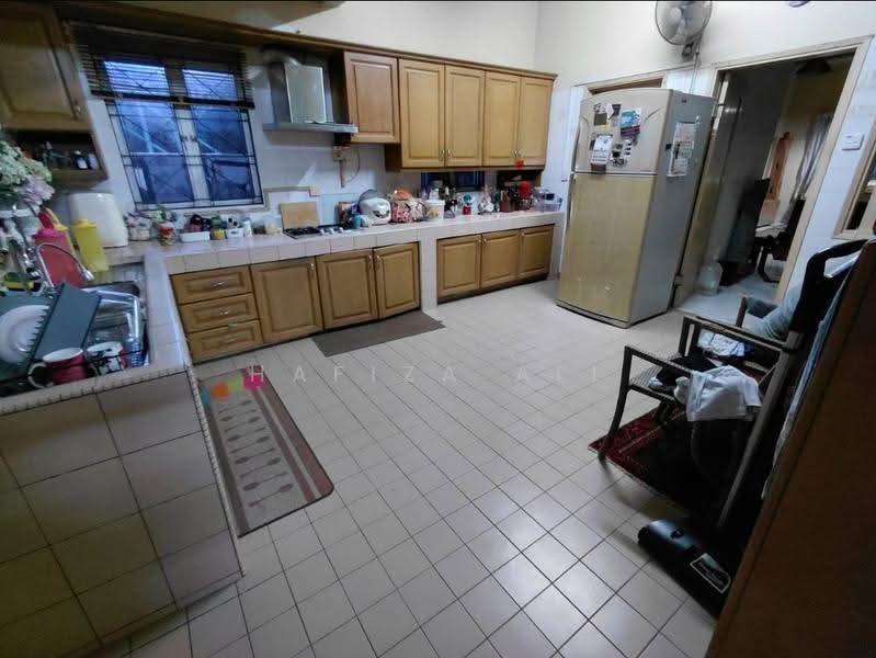 Bungalow House untuk Dijual di Ampang Jaya (Ampang) - Hafiza Ali - Kitchen - PropertyGuru.com.my
