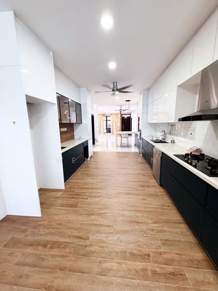 Rumah Teres 2 Tingkat untuk Dijual di Laman Glenmarie (Shah Alam) - Weng Tan - Kitchen - PropertyGuru.com.my