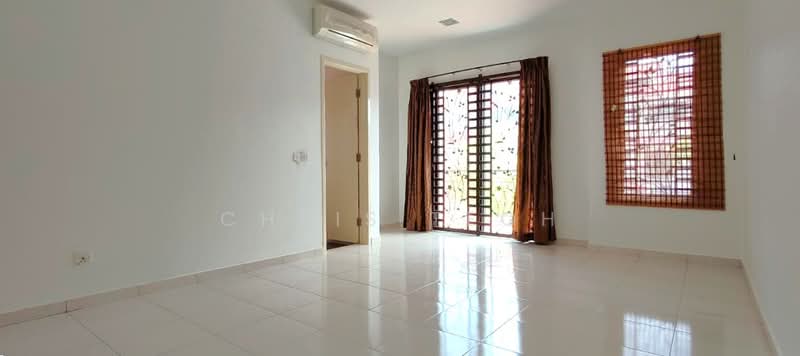 3-storey Terraced House for Sale in Sungai Ara (Penang) - Chris Teoh - Living Room - PropertyGuru.com.my