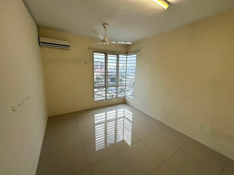 Condominium for Rent at Platinum Lake PV 16 - Kin L - PropertyGuru.com.my