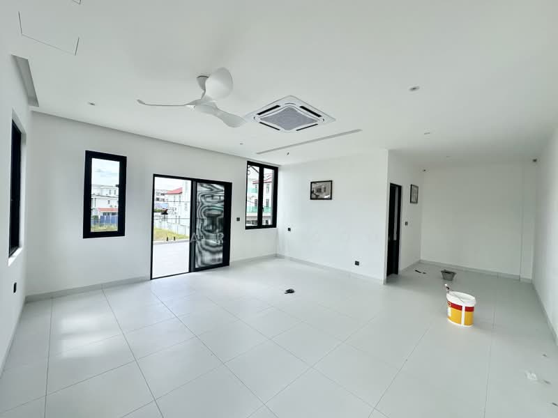 Semi-Detached House for Sale in Kampung Lapan (Melaka City) - Daric Goo - PropertyGuru.com.my