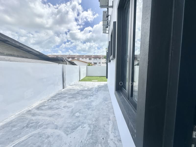 Semi-Detached House for Sale in Kampung Lapan (Melaka City) - Daric Goo - PropertyGuru.com.my