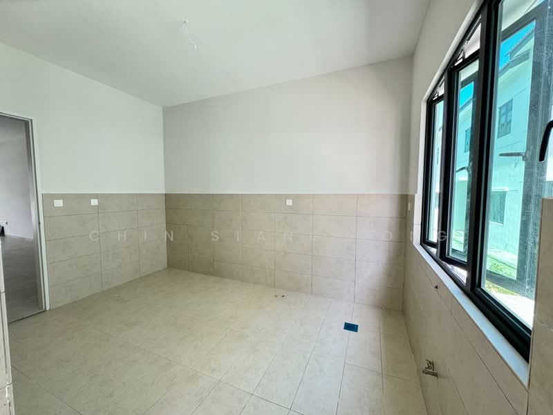 2-storey Terraced House for Rent in Ayer Molek (Melaka) - Chin Siang Fong - Kitchen - PropertyGuru.com.my