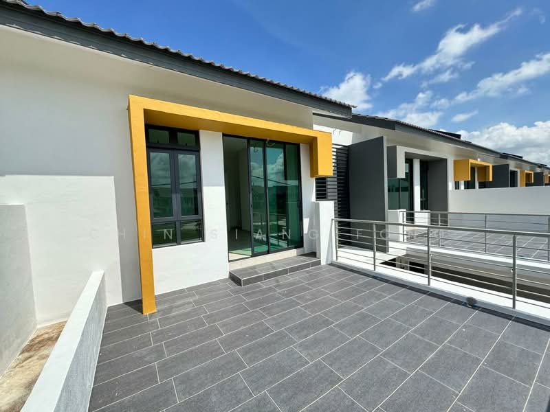 2-storey Terraced House for Rent in Ayer Molek (Melaka) - Chin Siang Fong - Exterior - PropertyGuru.com.my