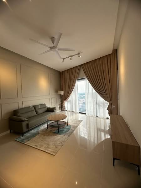 Service Residence for Sale at Sapphire Paradigm - Aeric Petrelli Goh - Living Room - PropertyGuru.com.my
