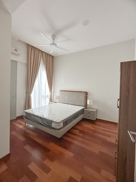 Service Residence for Sale at Sapphire Paradigm - Aeric Petrelli Goh - Bedroom - PropertyGuru.com.my