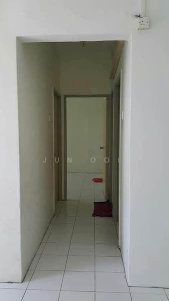 Pangsapuri untuk Dijual di Mutiara Heights - Jun Ooi - Corridor - PropertyGuru.com.my