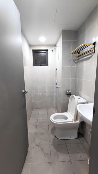 Servis Apartment untuk Disewa di M Arisa - Gilbert Hor - Bathroom - PropertyGuru.com.my