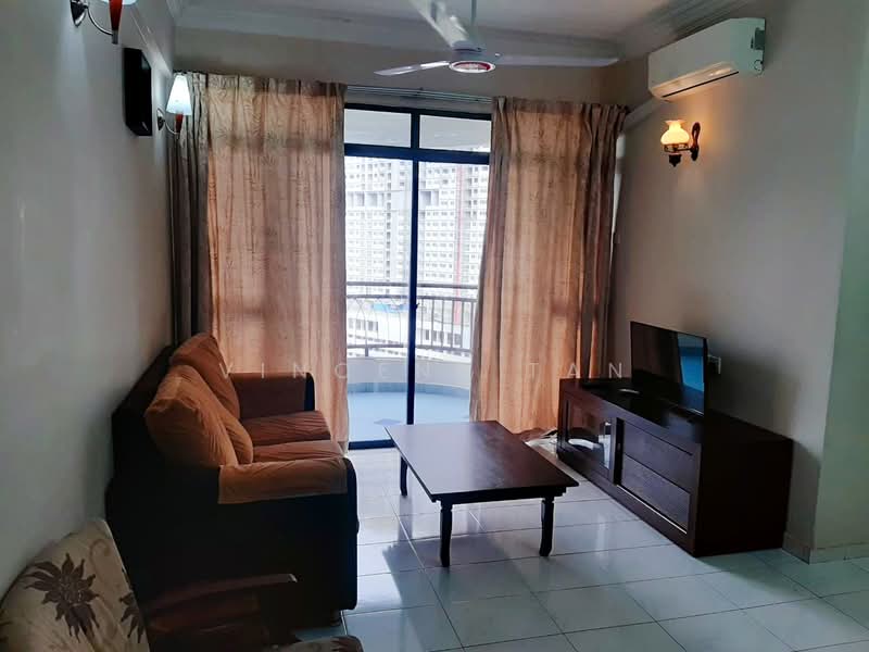 Kondominium untuk Disewa di E-Park Condominium - Vincent Tan - Living Room - PropertyGuru.com.my