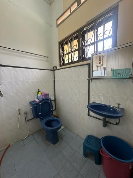 Rumah Teres 2 Tingkat untuk Dijual di Gunung Rapat (Ipoh) - PENNY CHEN - Bathroom - PropertyGuru.com.my