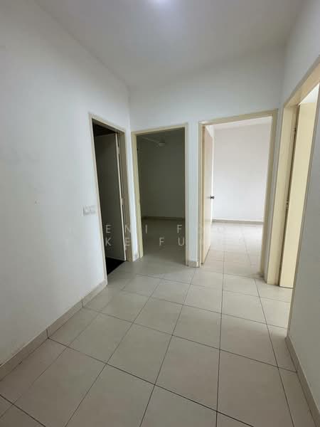 Apartment for Sale at De Bayu - Veni Foo Yoke Fuang - Interior - PropertyGuru.com.my