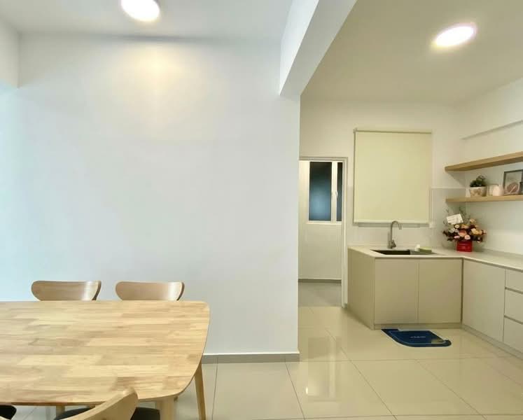 Rumah Flat untuk Disewa di IDEAL VENICE RESIDENCY - Peter Yeoh - Dining Room - PropertyGuru.com.my