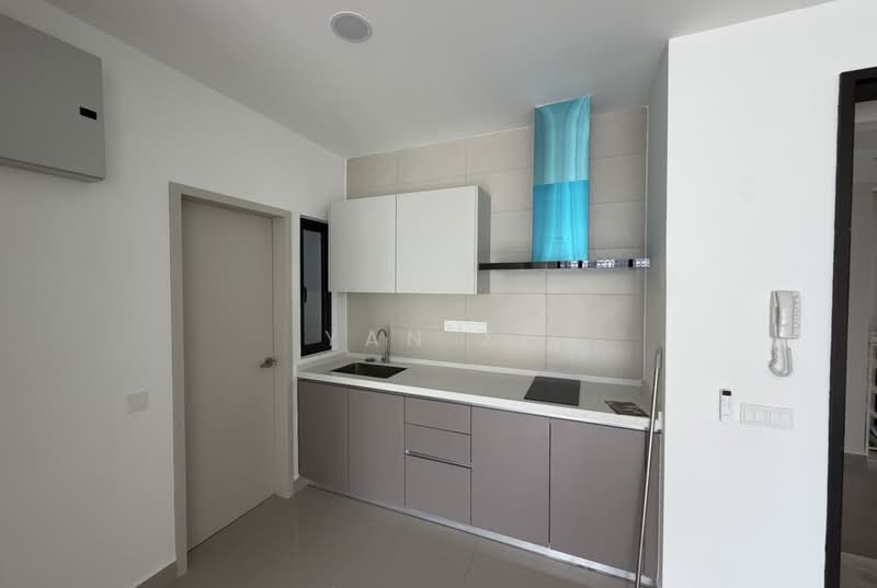 Servis Apartment untuk Disewa di Residensi Ava @ Kiara Bay - Yan Zi - Kitchen - PropertyGuru.com.my
