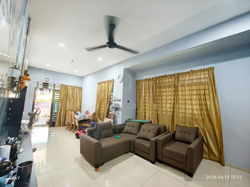 Terraced House for Sale in Kampung Padang Jaya (Kuantan) - Mohammad Azizi - PropertyGuru.com.my