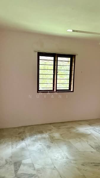 Rumah Flat untuk Dijual di Flat PKNS Section 7 - Wan Nurani - PropertyGuru.com.my