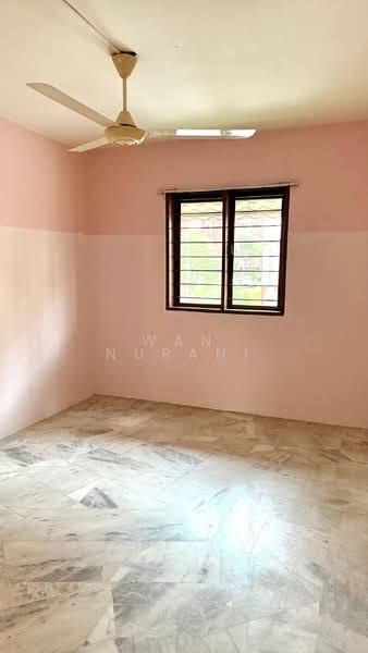 Rumah Flat untuk Dijual di Flat PKNS Section 7 - Wan Nurani - PropertyGuru.com.my