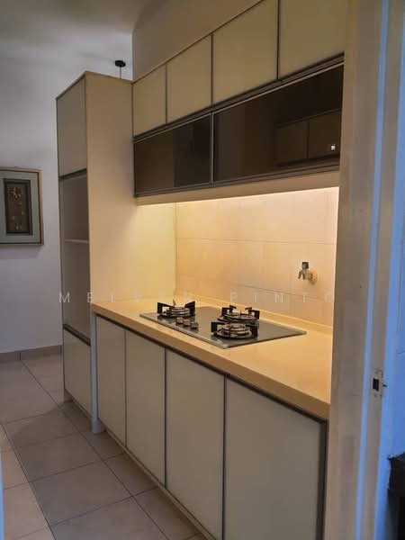 Kondominium untuk Dijual di Changkat View - Melvyn Pinto - Kitchen - PropertyGuru.com.my