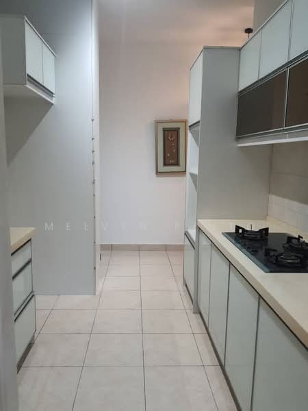 Kondominium untuk Dijual di Changkat View - Melvyn Pinto - Kitchen - PropertyGuru.com.my