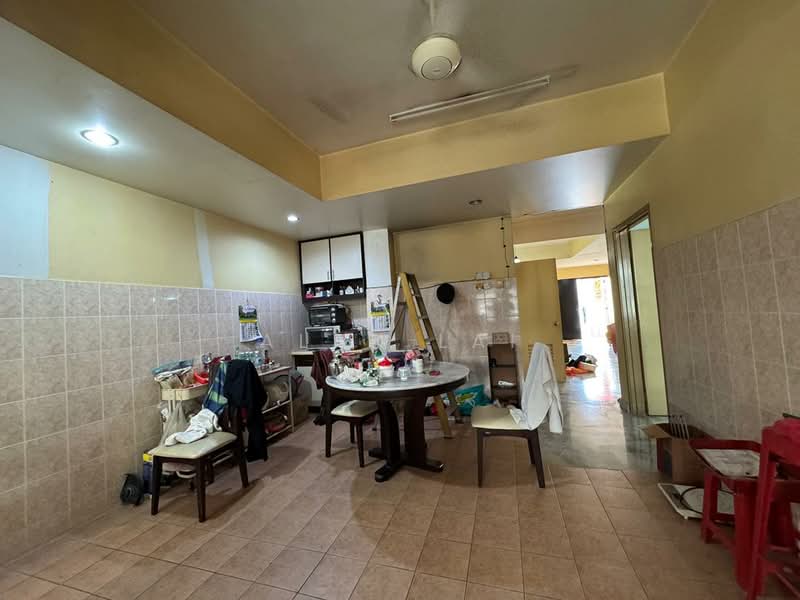 Rumah Teres untuk Dijual di Putra Heights (Subang Jaya) - Alan Lai - Kitchen - PropertyGuru.com.my
