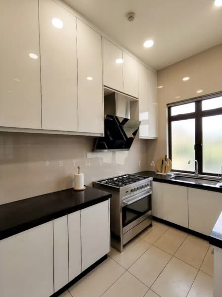 Semi-Detached House for Rent in 16 Sierra (Puchong) - Esther Tan - Kitchen - PropertyGuru.com.my