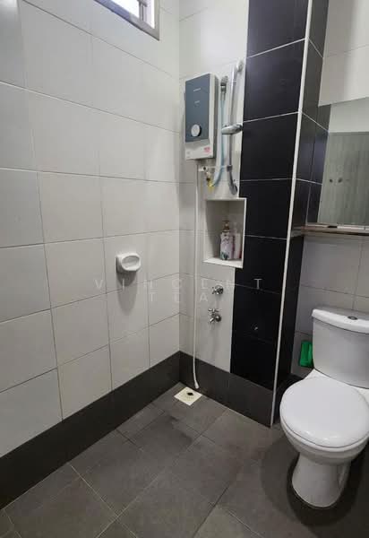 2-storey Terraced House for Rent in Gelang Patah (Johor) - Vincent Tea - Bathroom - PropertyGuru.com.my