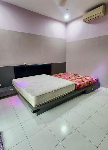 2-storey Terraced House for Rent in Gelang Patah (Johor) - Vincent Tea - Bedroom - PropertyGuru.com.my