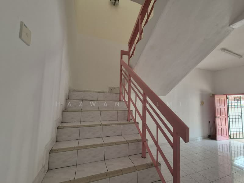 Rumah Teres 2 Tingkat untuk Dijual di Taman Bukit Mewah (Kajang) - Hazwan Hilmi - Interior - PropertyGuru.com.my