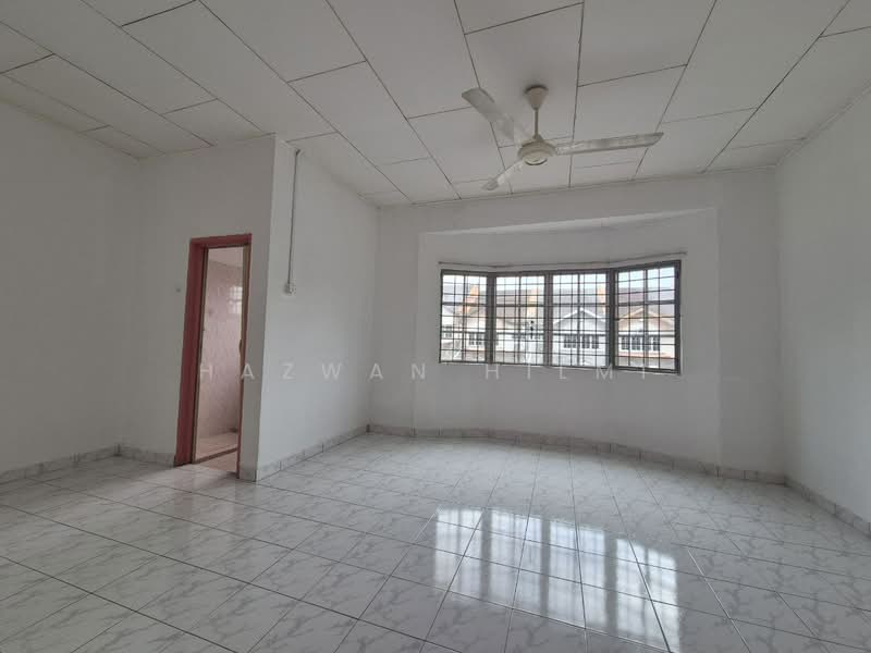Rumah Teres 2 Tingkat untuk Dijual di Taman Bukit Mewah (Kajang) - Hazwan Hilmi - Interior - PropertyGuru.com.my