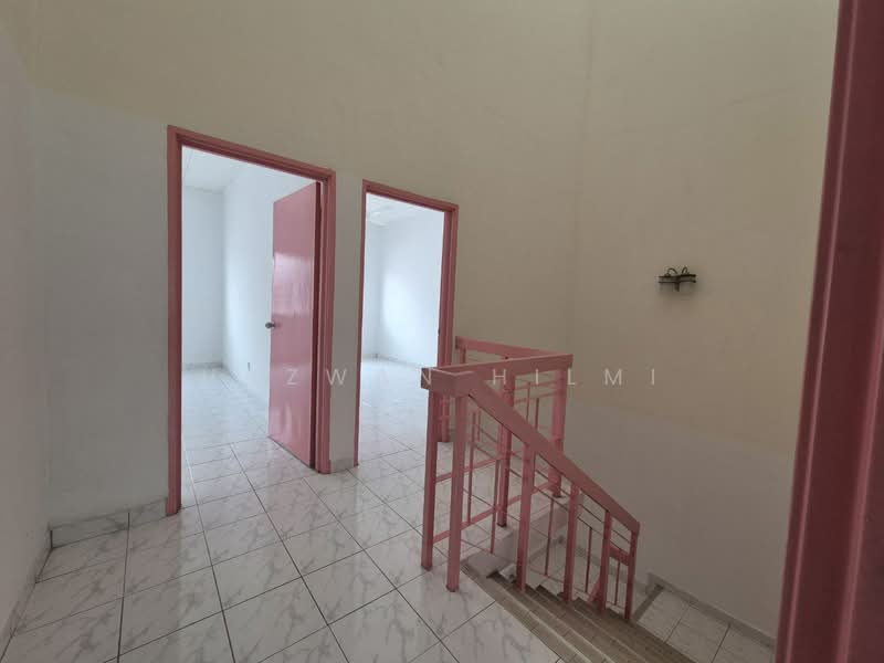 Rumah Teres 2 Tingkat untuk Dijual di Taman Bukit Mewah (Kajang) - Hazwan Hilmi - Interior - PropertyGuru.com.my