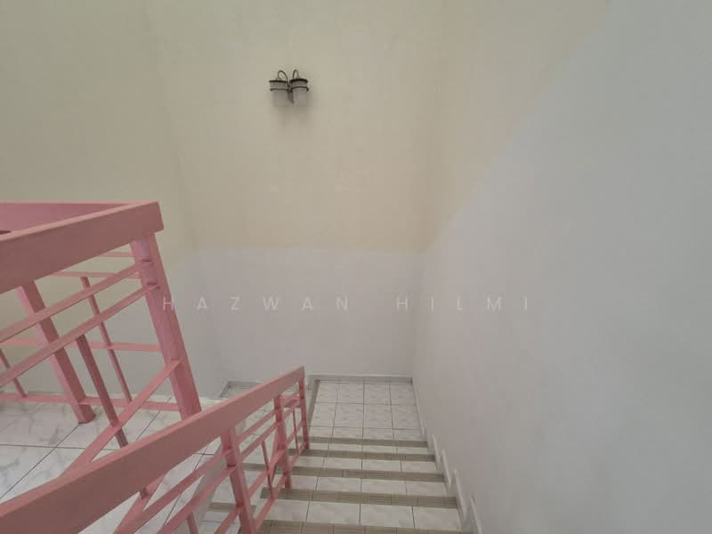 Rumah Teres 2 Tingkat untuk Dijual di Taman Bukit Mewah (Kajang) - Hazwan Hilmi - Corridor - PropertyGuru.com.my