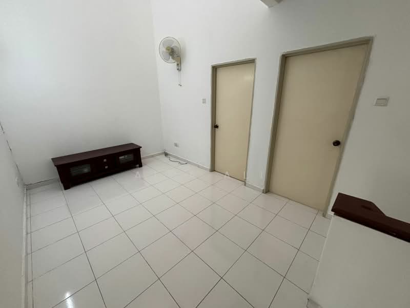 Rumah Teres 2 Tingkat untuk Disewa di Setia Alam (Selangor) - Aida Ali - Interior - PropertyGuru.com.my