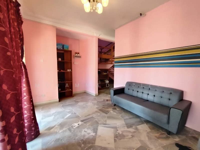 2-storey Terraced House for Sale in Indera Mahkota 2 (Kuantan) - Mohammad Azizi - PropertyGuru.com.my