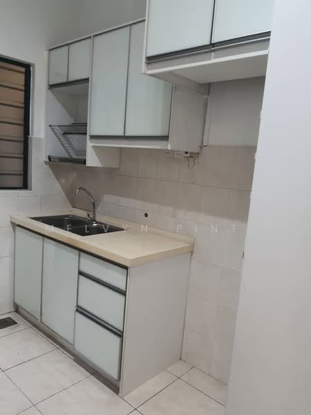 Condominium for Rent at Changkat View - Melvyn Pinto - Kitchen - PropertyGuru.com.my
