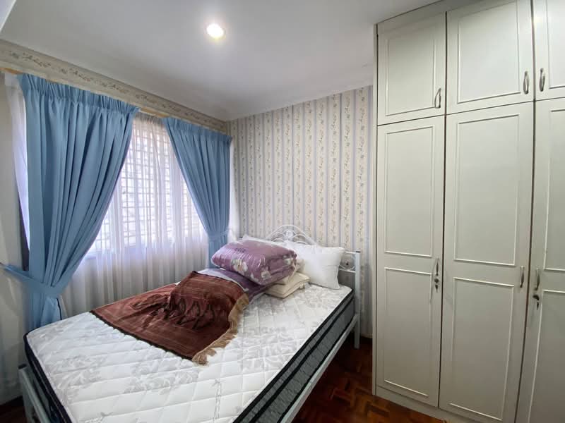 2-storey Terraced House for Sale in Bandar Baru Bangi (Selangor) - Ali Idris - Bedroom - PropertyGuru.com.my