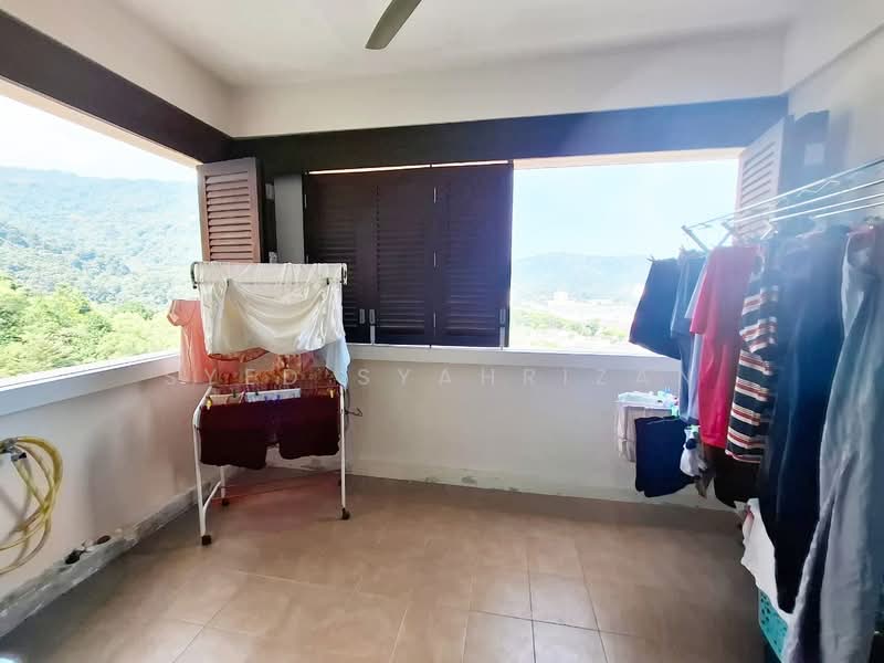 Kondominium untuk Dijual di Alila Horizons Condominium - Syed Syahrizan - Balcony - PropertyGuru.com.my