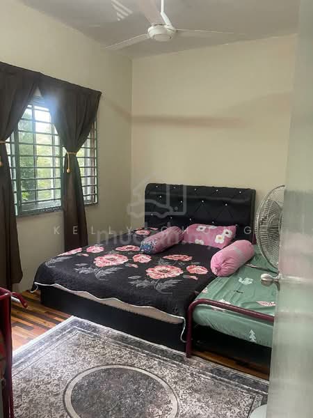 Pangsapuri untuk Dijual di Sri Dahlia - Kelly Chong - Bedroom - PropertyGuru.com.my
