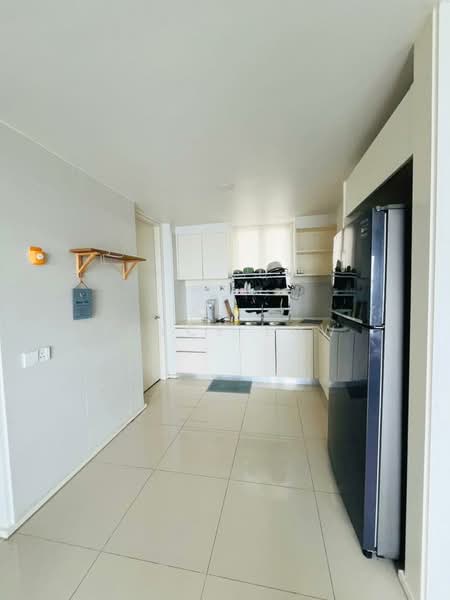Kondominium untuk Disewa di Verdi Eco-Dominiums - Joyce Low - Kitchen - PropertyGuru.com.my