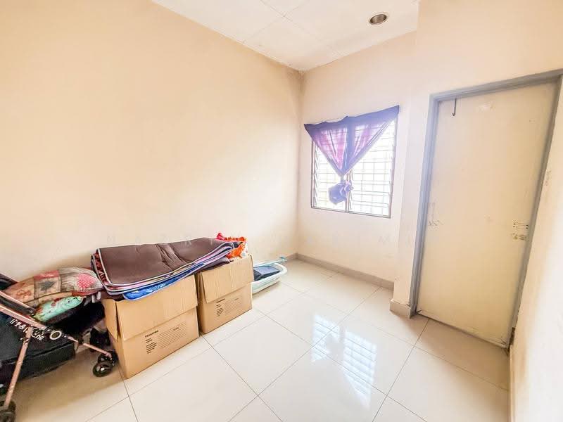 2-storey Terraced House for Sale in Puncak Alam (Selangor) - Nazrin Hakimin - Interior - PropertyGuru.com.my