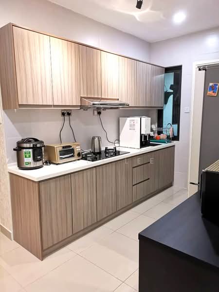 Servis Apartment untuk Dijual di Pearl Suria - Eddy Lee - Kitchen - PropertyGuru.com.my