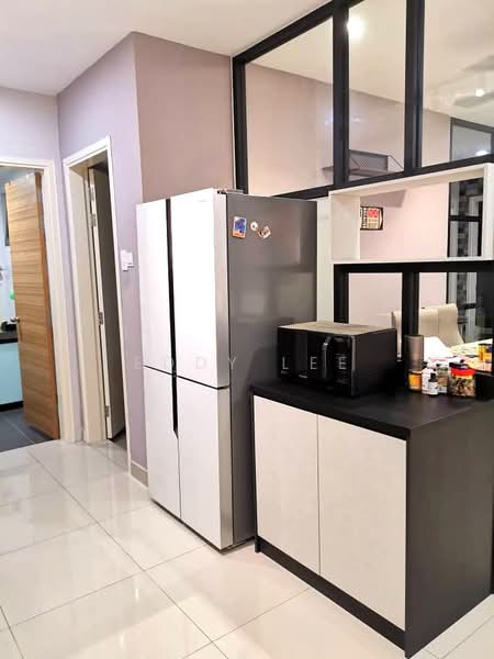 Servis Apartment untuk Dijual di Pearl Suria - Eddy Lee - Kitchen - PropertyGuru.com.my