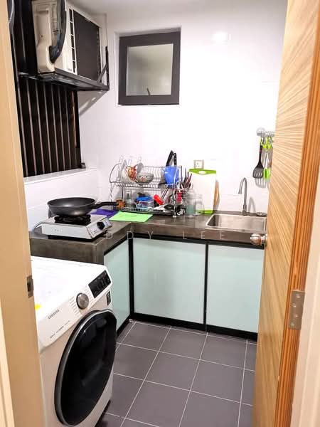 Servis Apartment untuk Dijual di Pearl Suria - Eddy Lee - Kitchen - PropertyGuru.com.my