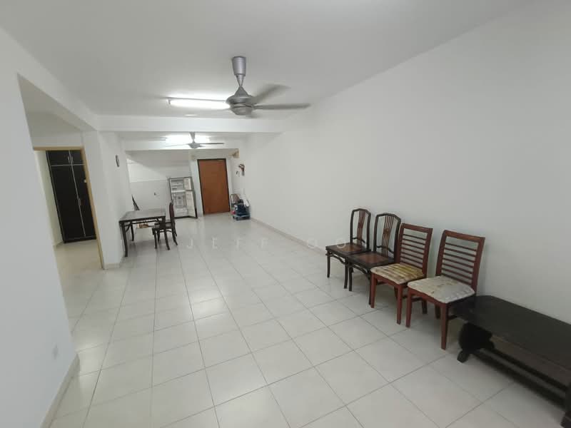 Condominium for Rent at Putra Villa - Jeff Ooi - Living Room - PropertyGuru.com.my