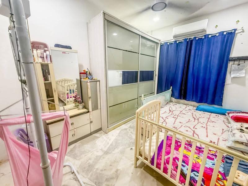 Rumah Teres 2-Tingkat untuk Dijual di Kapar (Selangor) - Nazrin Hakimin - PropertyGuru.com.my