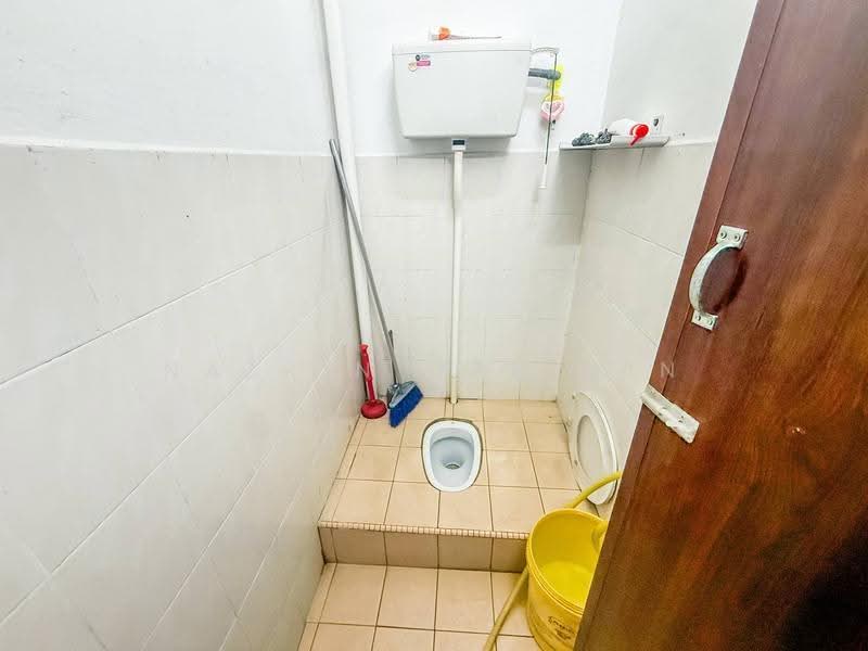 Rumah Teres 2-Tingkat untuk Dijual di Kapar (Selangor) - Nazrin Hakimin - PropertyGuru.com.my