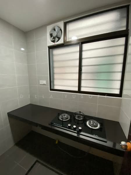 Kondominium untuk Dijual di Residensi Zamrud - DILLA YUSOFF - Kitchen - PropertyGuru.com.my