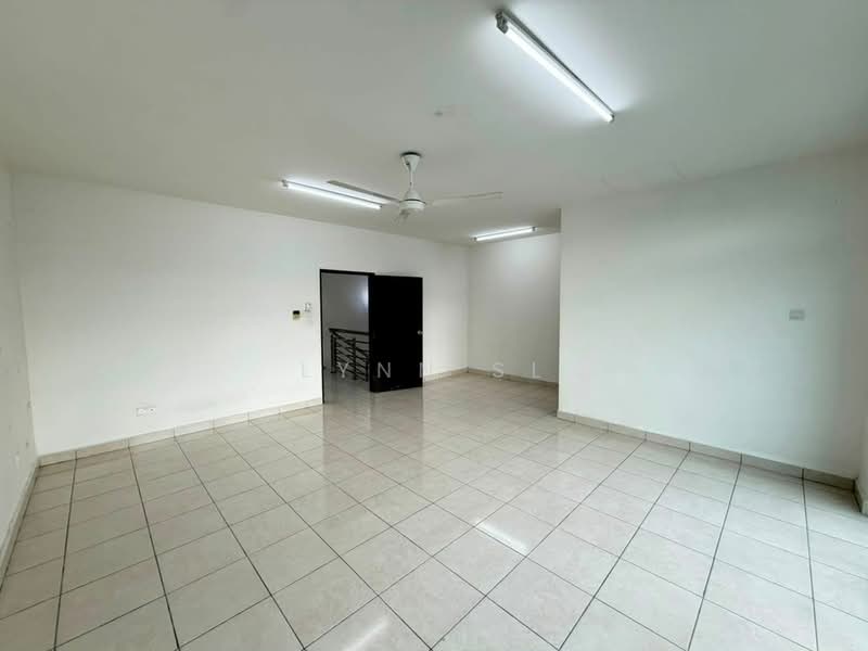 2-storey Terraced House for Sale in Bandar Uda Utama (Johor Bahru) - Lynn SL - Interior - PropertyGuru.com.my